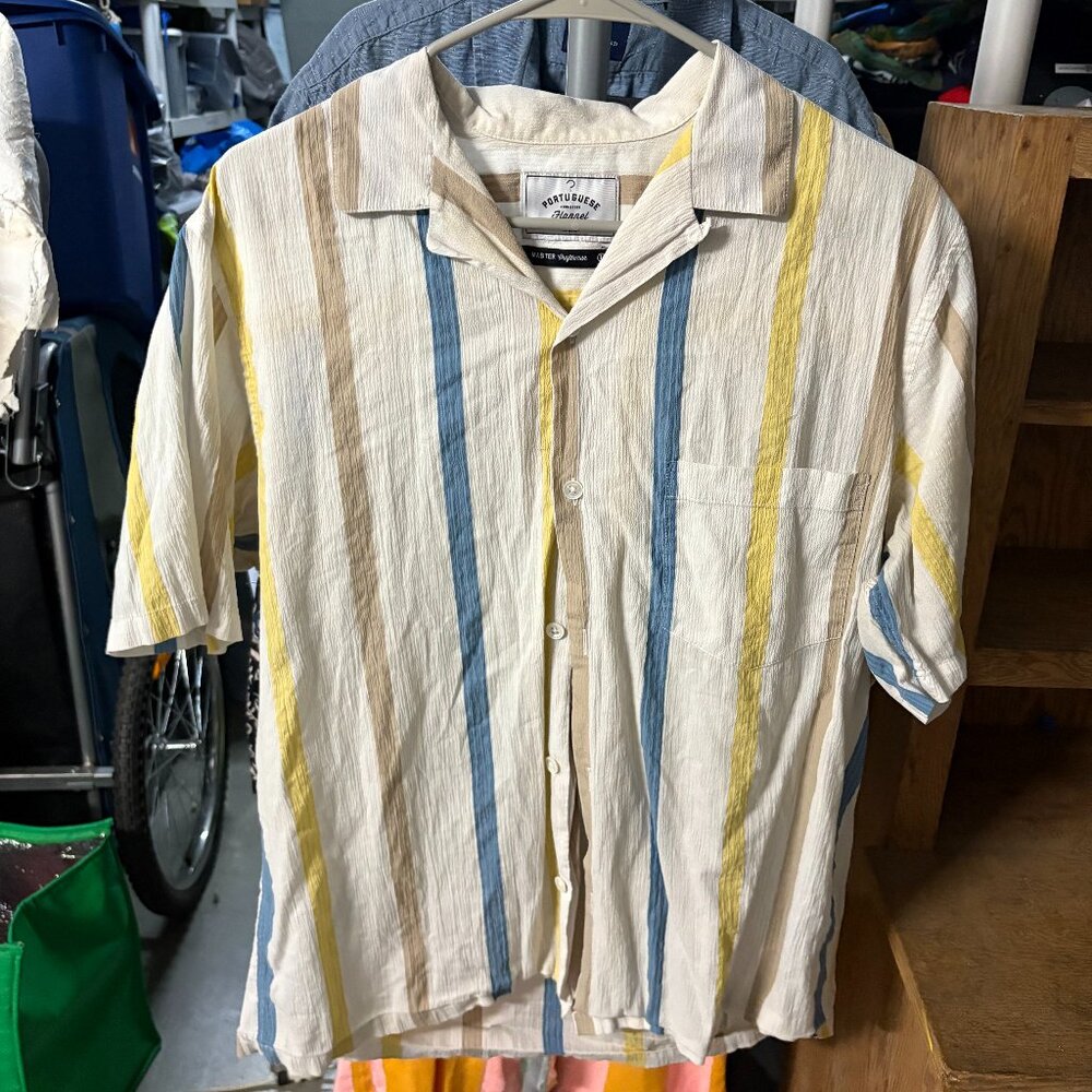 Portuguese Flannel Striped Short-Sleeve Button-Down; Size L;